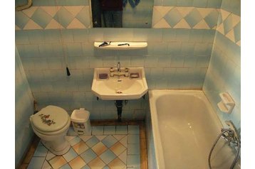 Rumunia Privát Ohaba, Zewnątrz